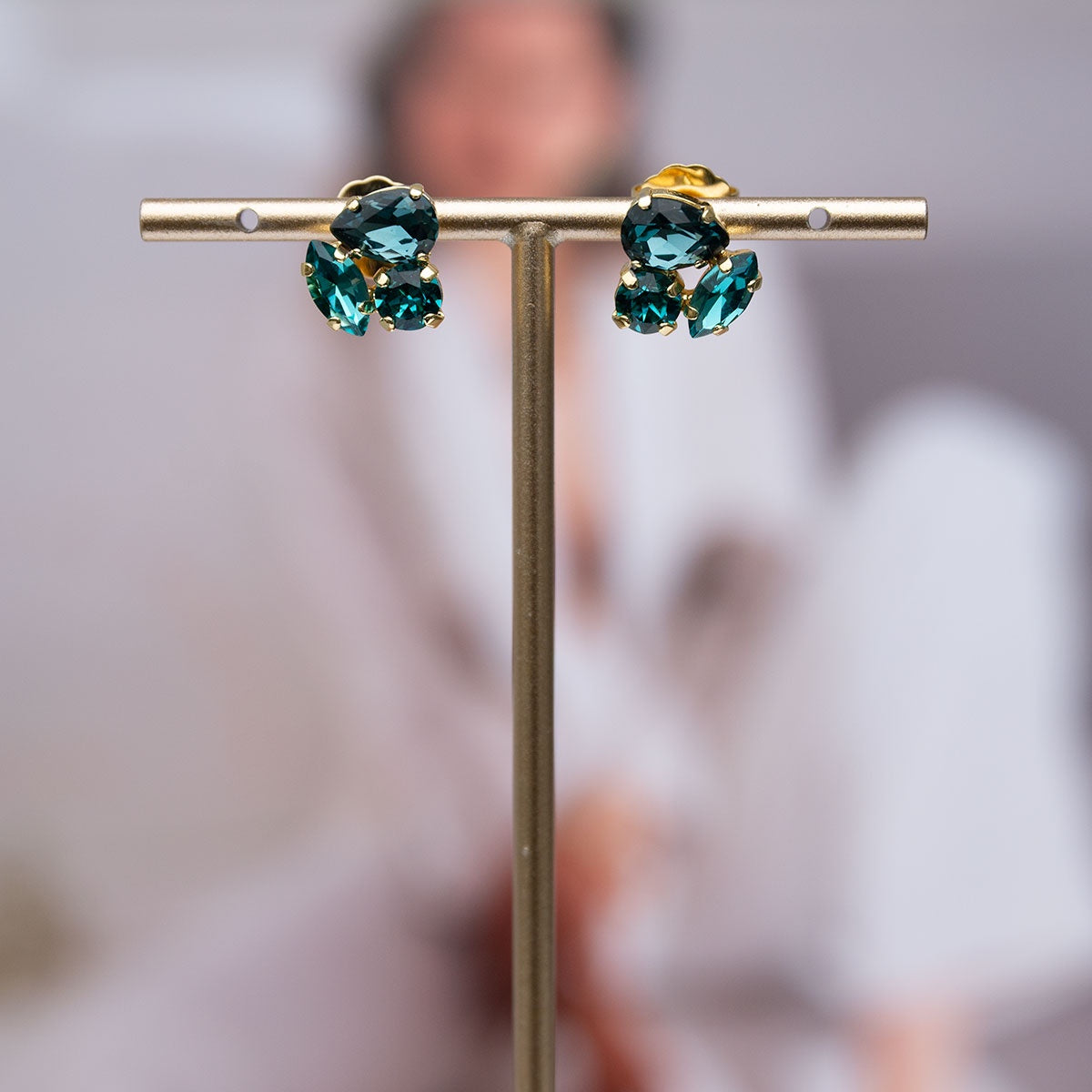 Oorring Natalia Petrolio