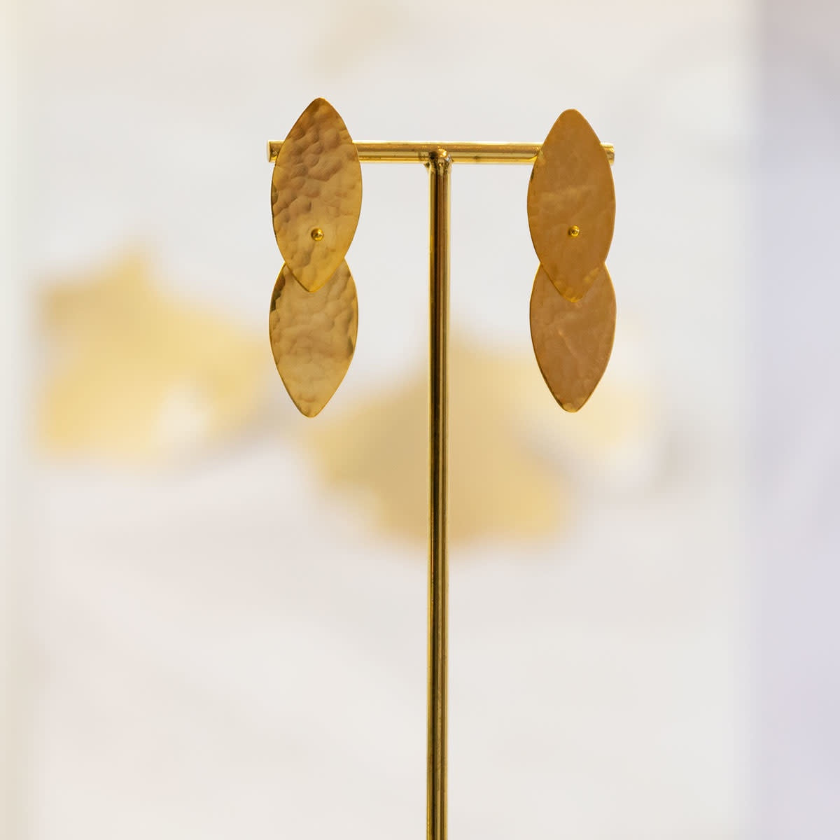 Oorring Frona Goud