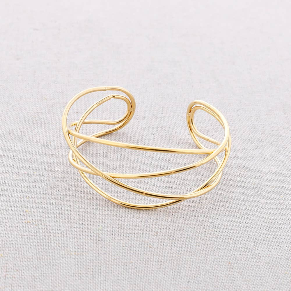 Bracelet composé de quatre fines bandes