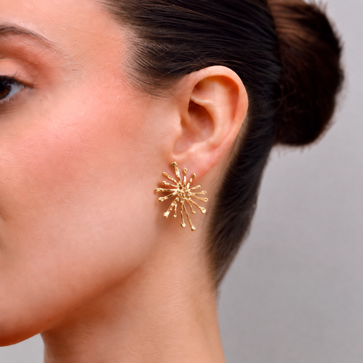 Boucles d'oreilles fleur en acier