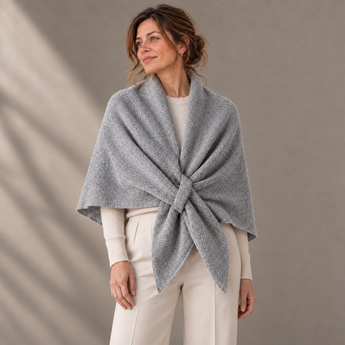 Sjaal driehoekige poncho met lus 2-in-1 Grijs
