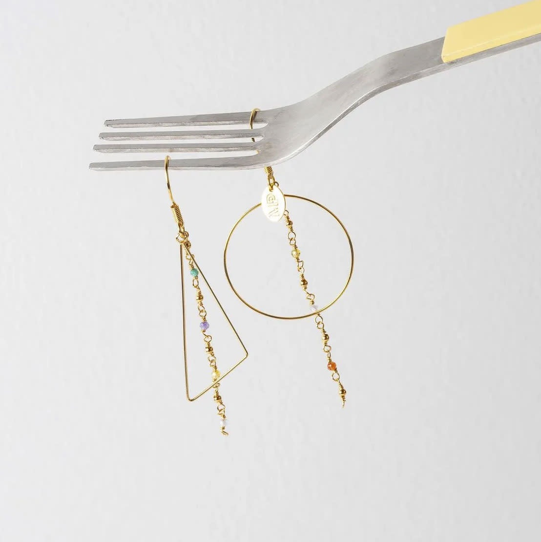 Asymmetrische Oorring CLOE-GIBZ Babazou