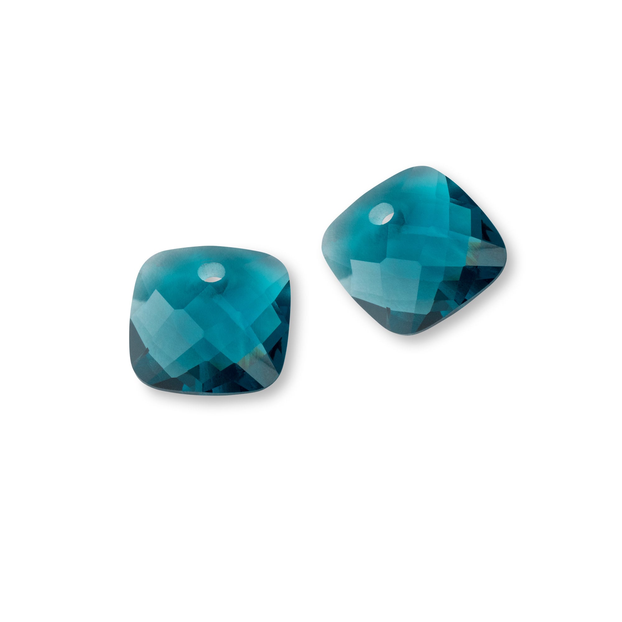 Kosmic Kamila Azure