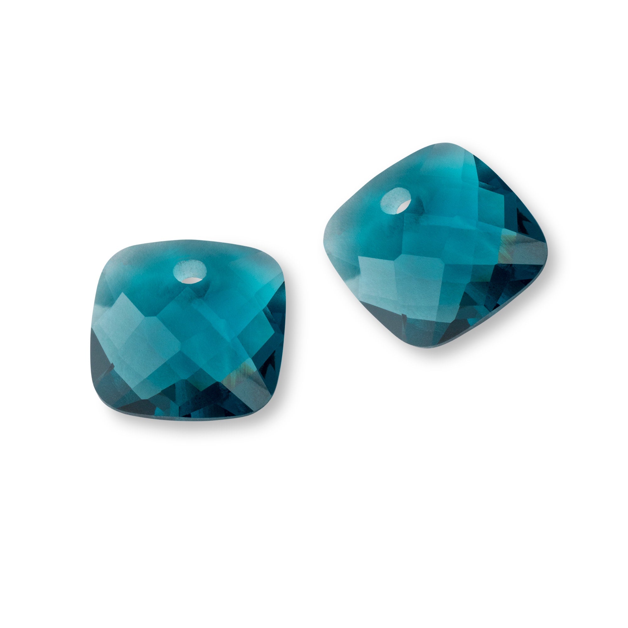 Kosmic Kamila Azure