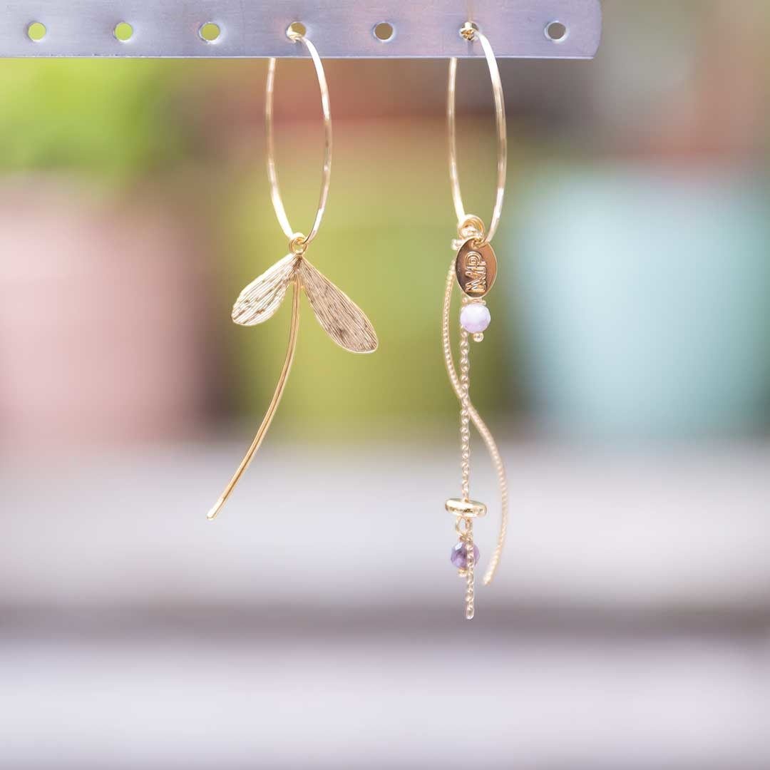 Asymmetrische Oorring Libie Gold Pink Babazou