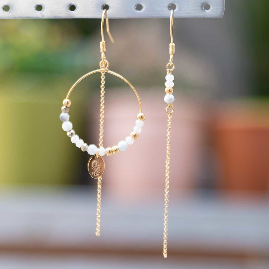 Asymmetrische Oorring Mathilde Gold White Babazou
